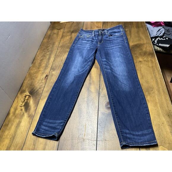 Judy Blue Jeans Womens 7/28 Relaxed Fit Skinny Aurora Handsand Blue USA Whiskers - Picture 1 of 10